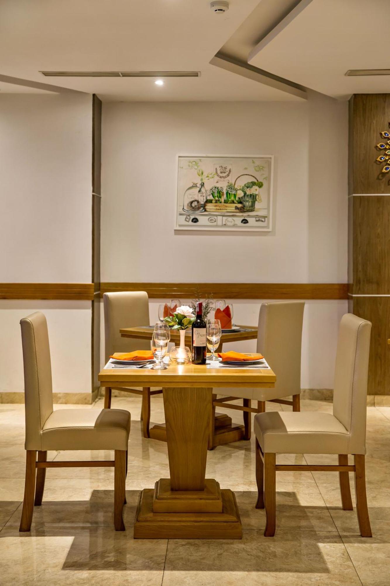 Bliss Luxury Hotel Дананг Экстерьер фото