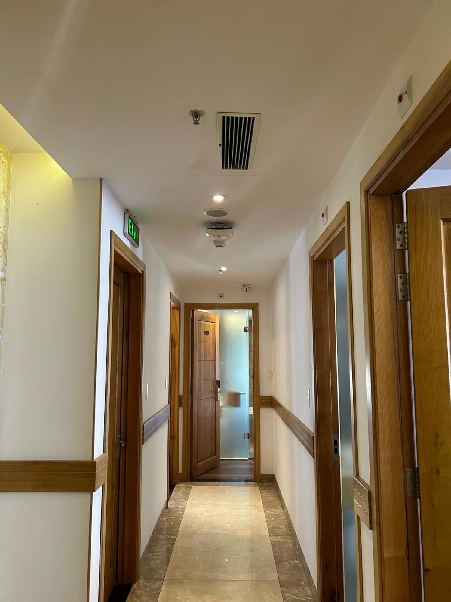 Bliss Luxury Hotel Дананг Экстерьер фото